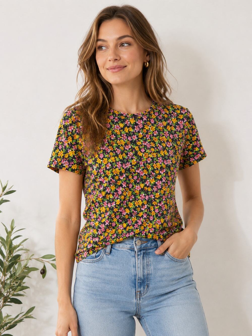 Paul Smith Women’s SZ S 100% Cotton Black Pink Yellow Floral Tee